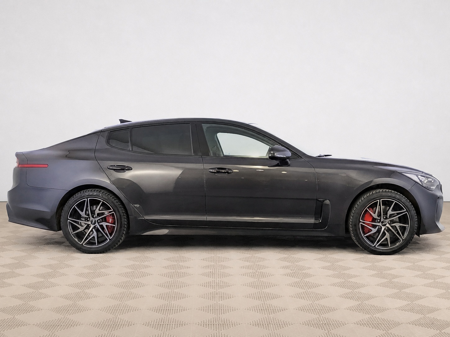Kia - Kia Stinger, 2023