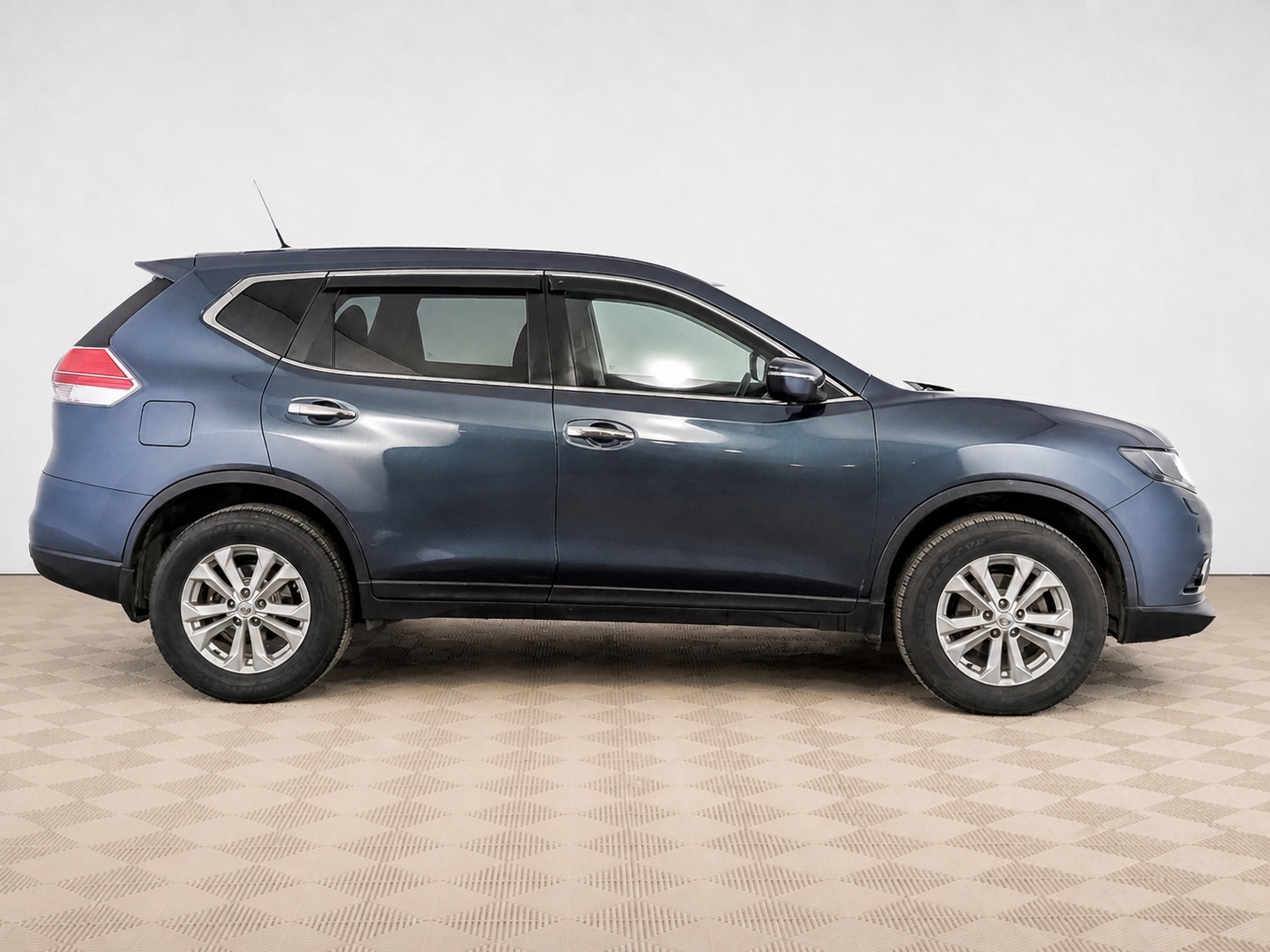 Nissan - Nissan X-Trail III, 2016