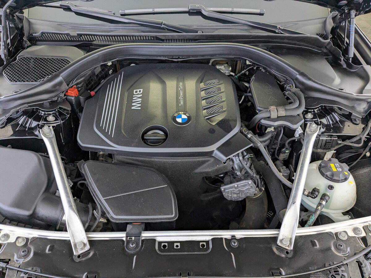 BMW - BMW 5 серии 520d xDrive VII (G30/G31/G38), 2020