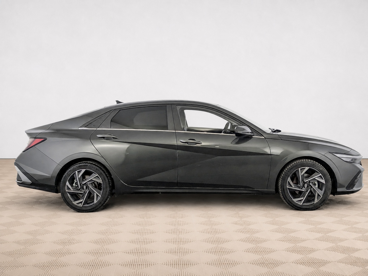 Hyundai - Hyundai Elantra, 2024