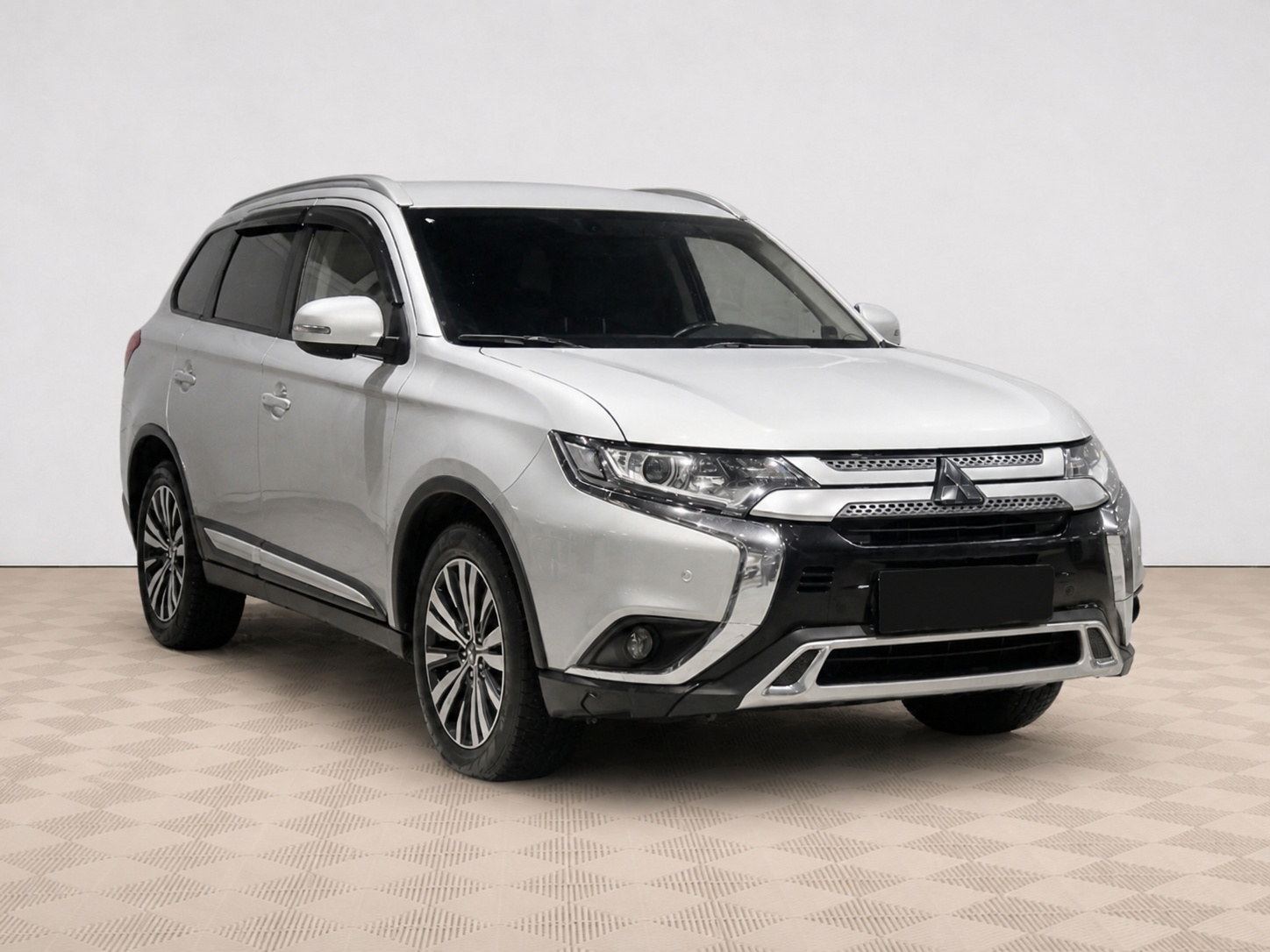 Mitsubishi - Mitsubishi Outlander III Рестайлинг 3, 2019