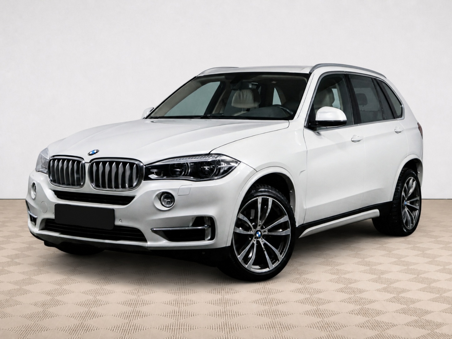 BMW - BMW X5 50i III (F15), 2014