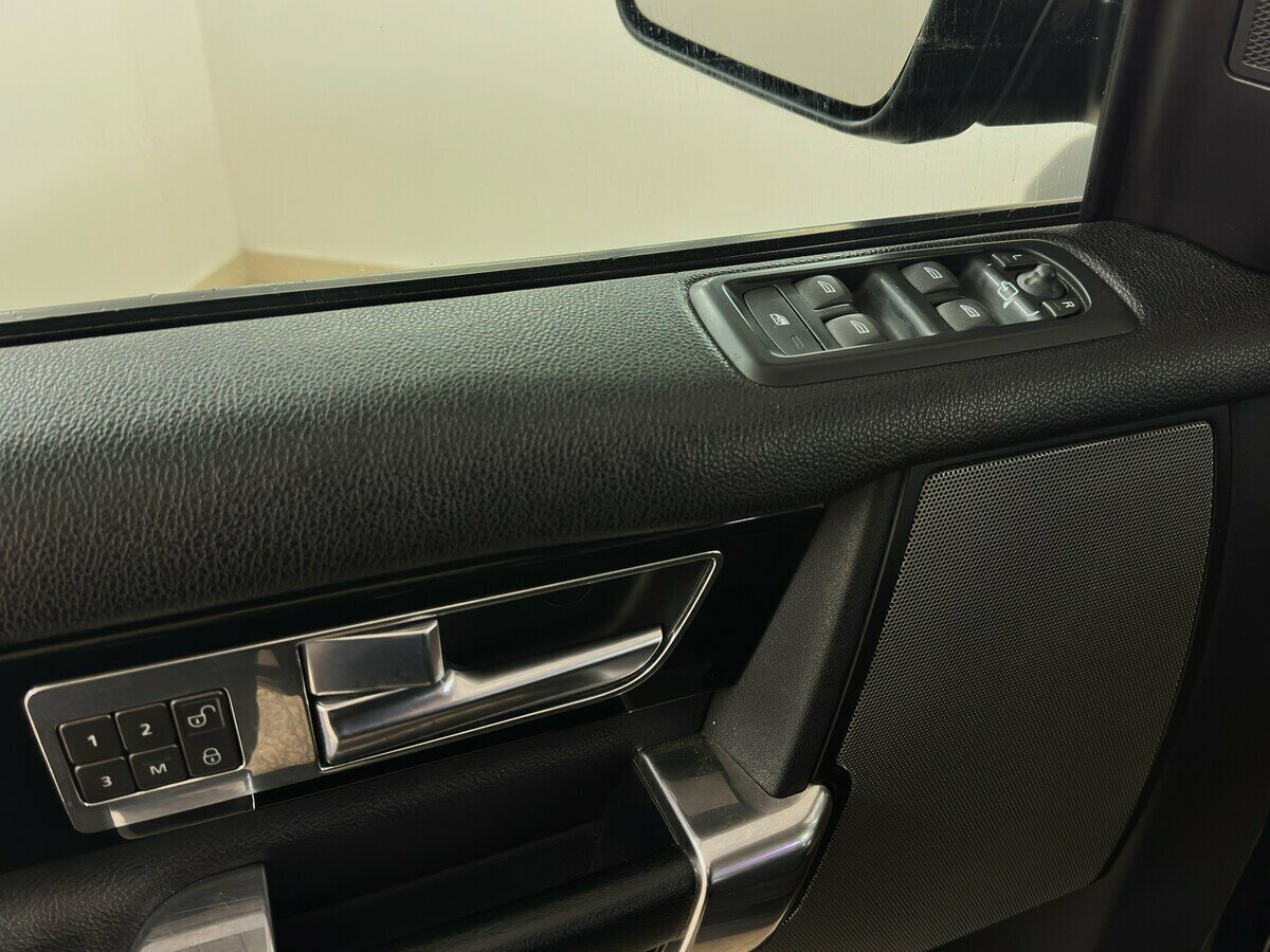 Land Rover - Land Rover Discovery IV, 2011