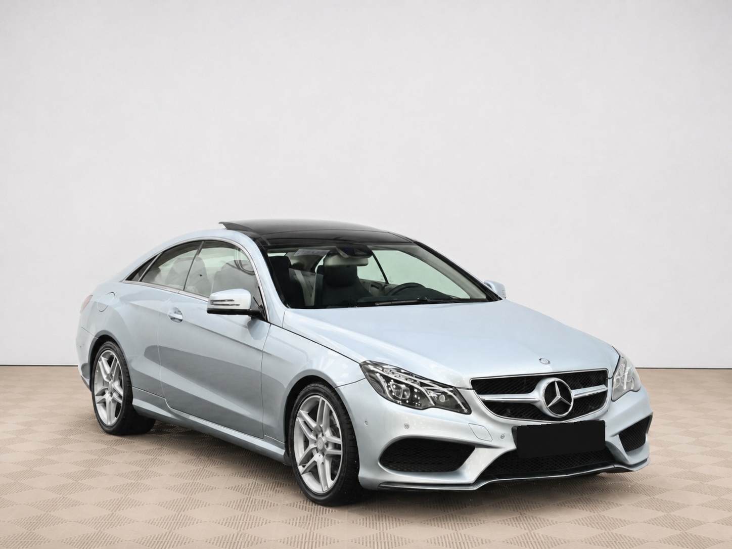 Mercedes-Benz - Mercedes-Benz E-Класс 200 IV (W212, S212, C207) Рестайлинг, 2015