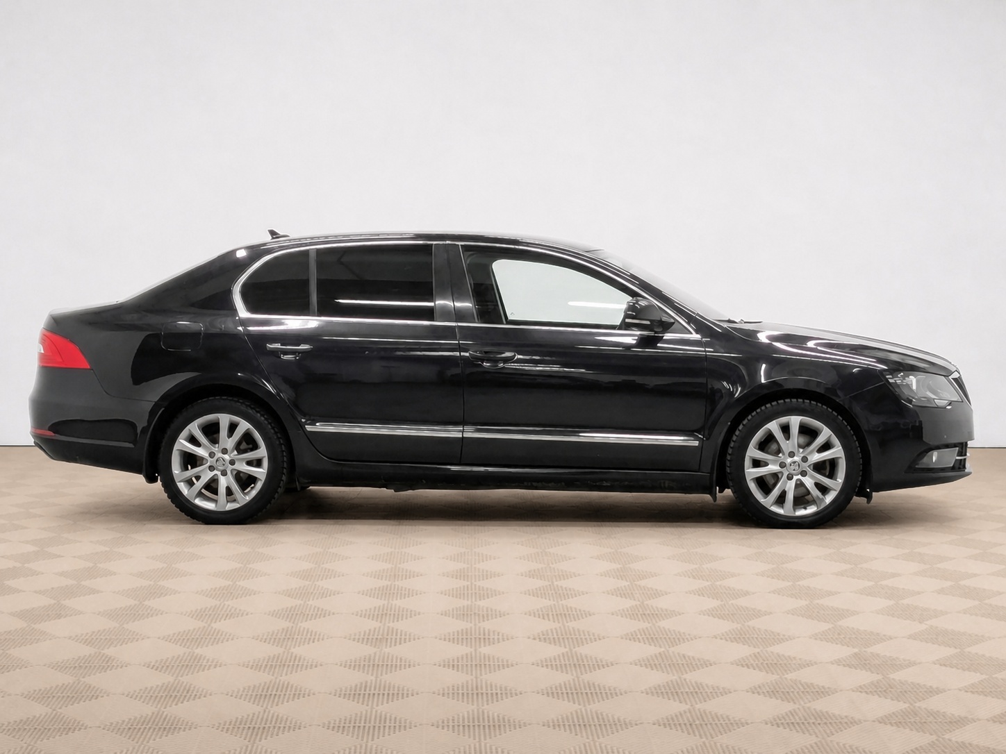 Skoda - Skoda Superb, 2013