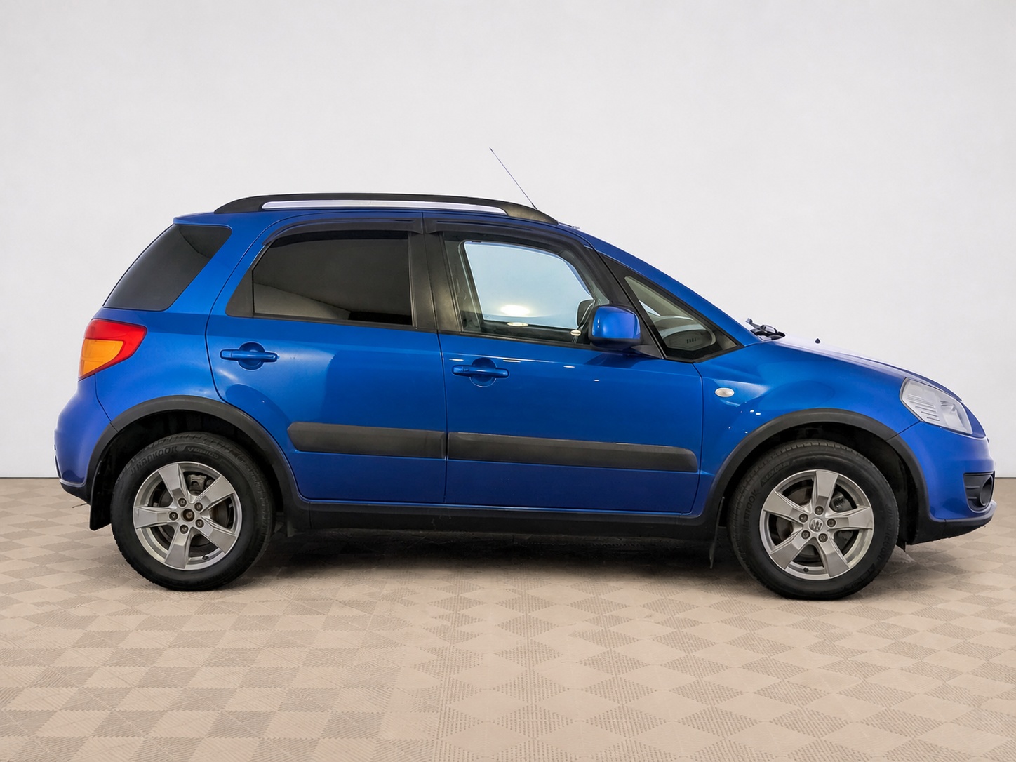 Suzuki - Suzuki SX4, 2012
