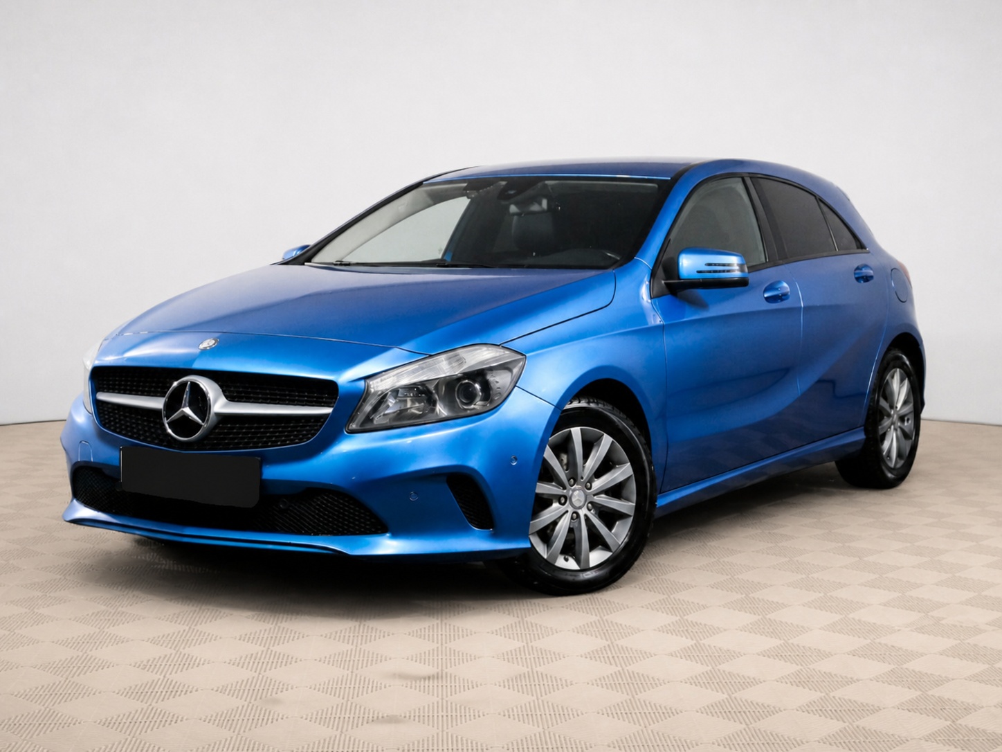 Mercedes-Benz - Mercedes-Benz A-Класс 180 III (W176) Рестайлинг, 2016