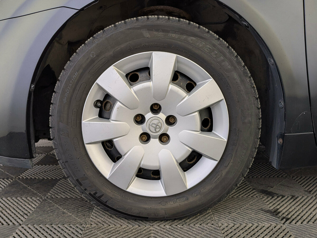 Toyota - Toyota Avensis III Рестайлинг, 2012