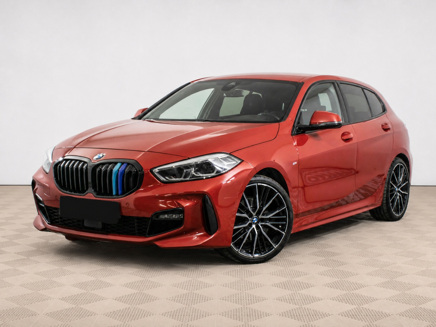 BMW - BMW 1 серии 118i III (F40), 2021