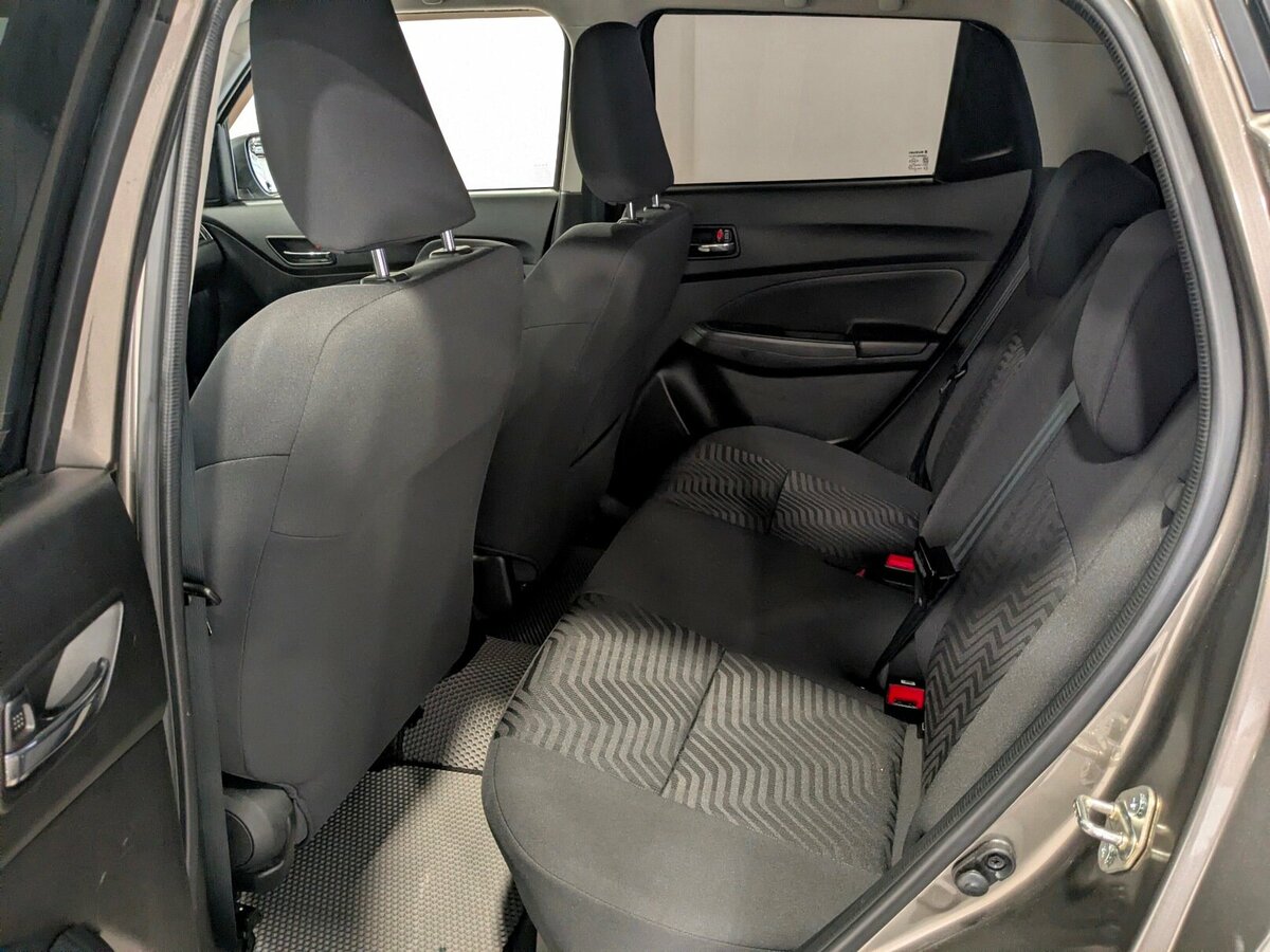 Suzuki - Suzuki Swift V, 2024