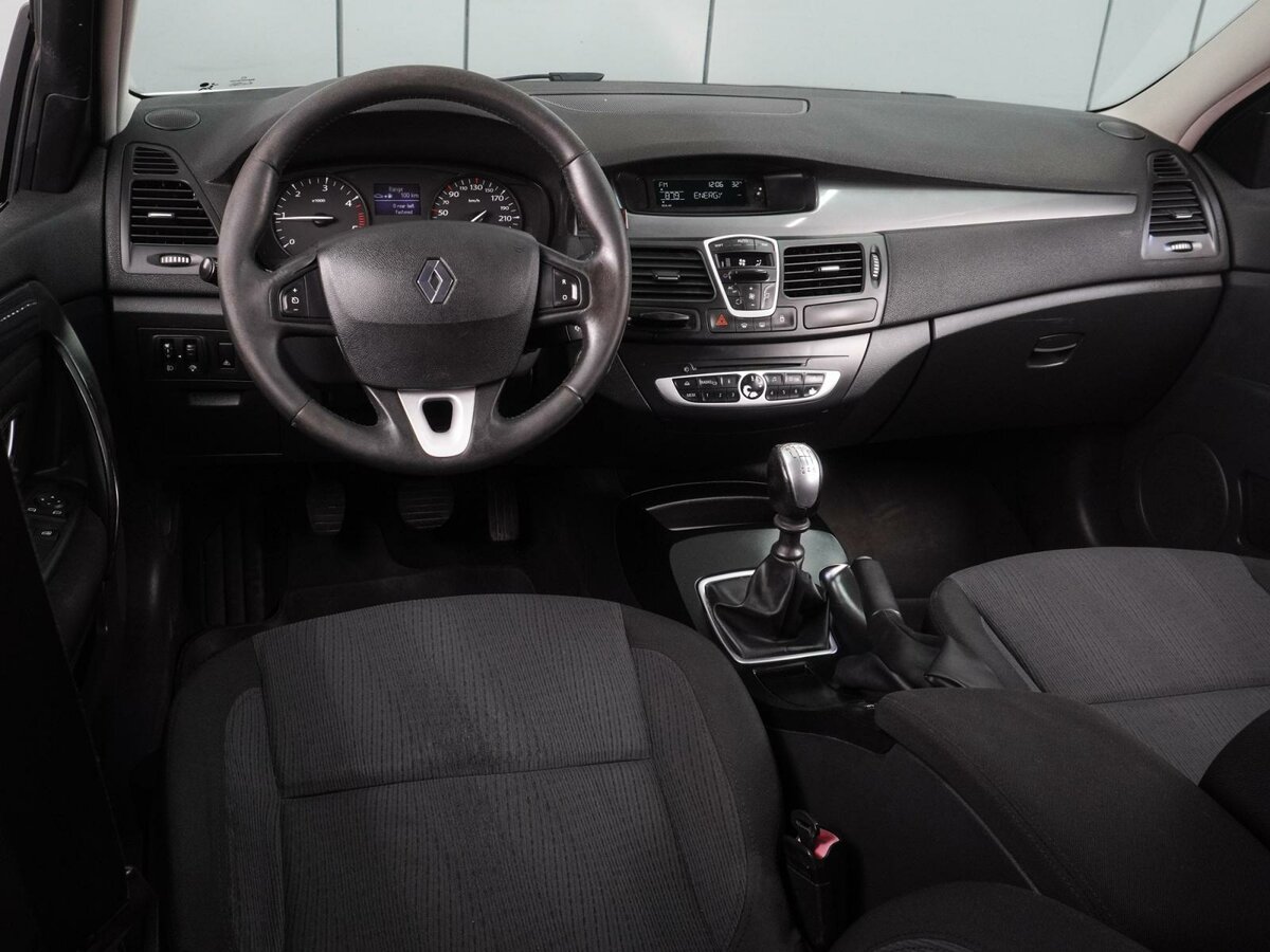 Renault - Renault Laguna III, 2009