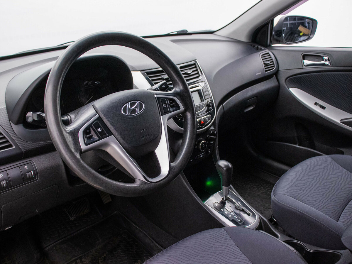 Hyundai - Hyundai Accent IV, 2011