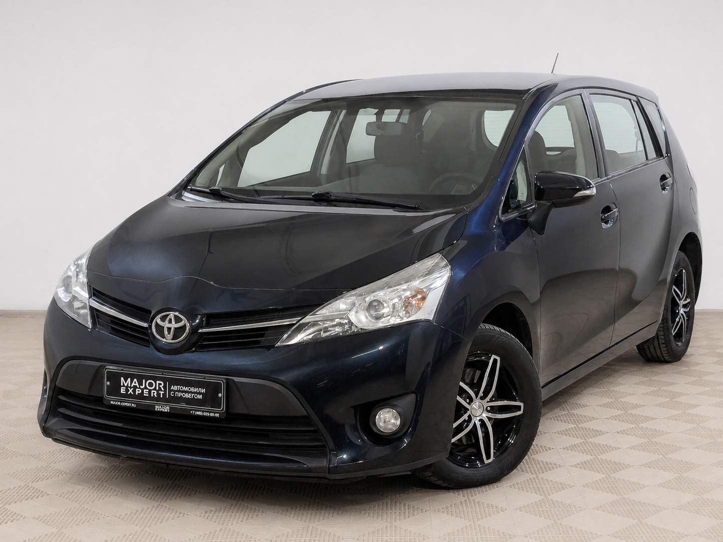 Toyota - Toyota Verso, 2014