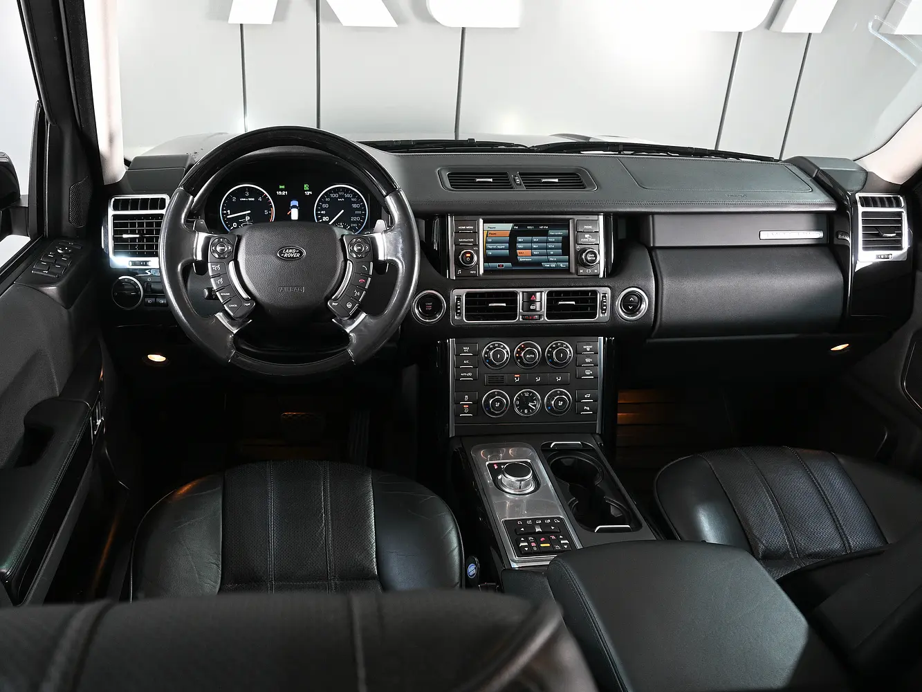 Land Rover - Land Rover Range Rover III Рестайлинг 2, 2012 г.