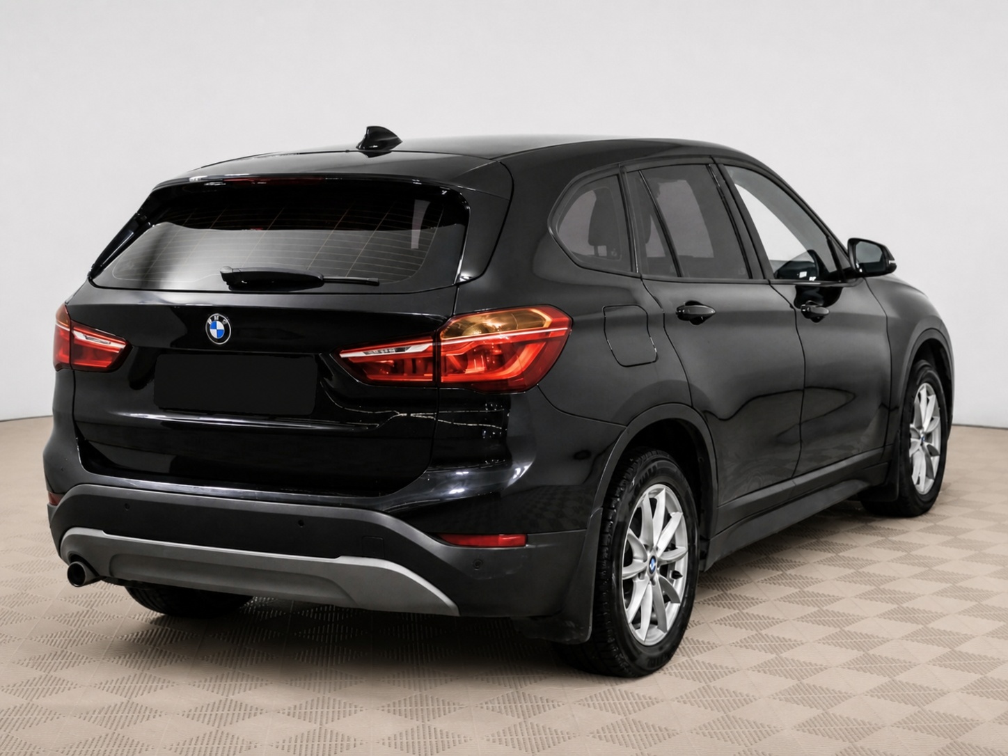 BMW - BMW X1 18d xDrive II (F48), 2017