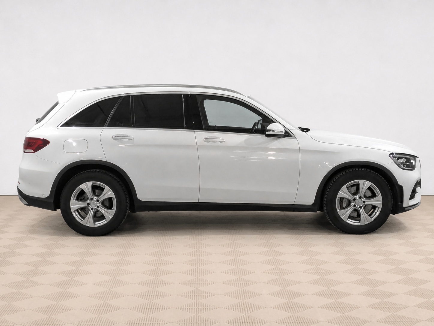 Mercedes-Benz - Mercedes-Benz GLC, 2020