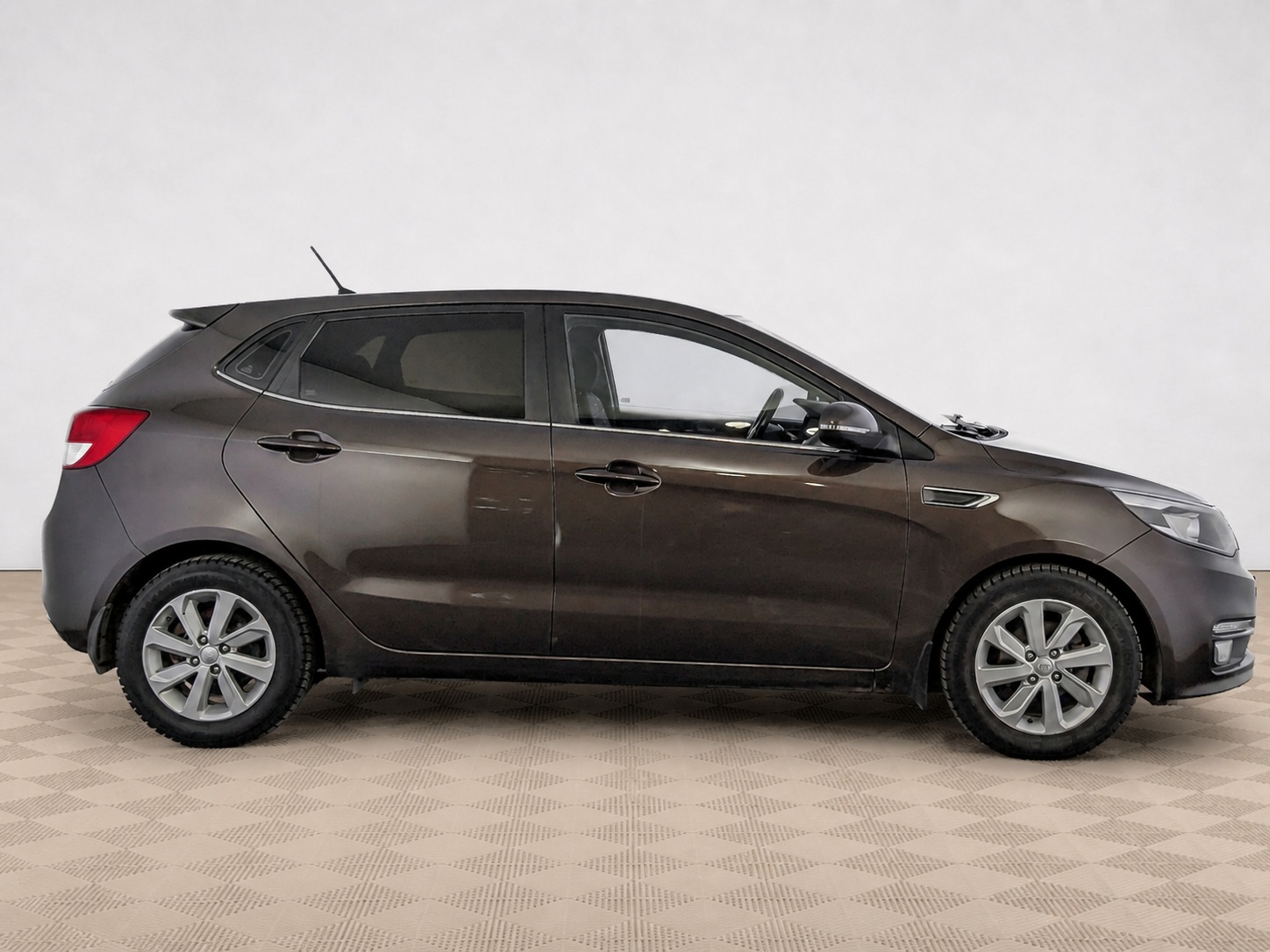 Kia - Kia Rio, 2016
