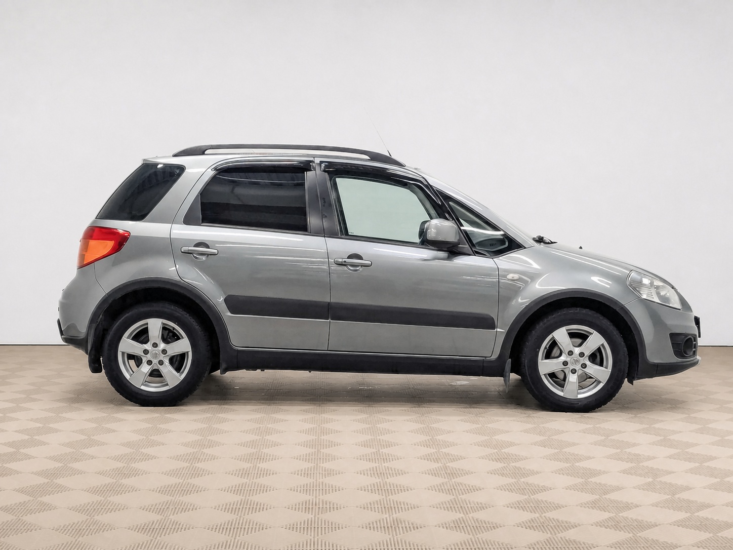 Suzuki - Suzuki SX4, 2011