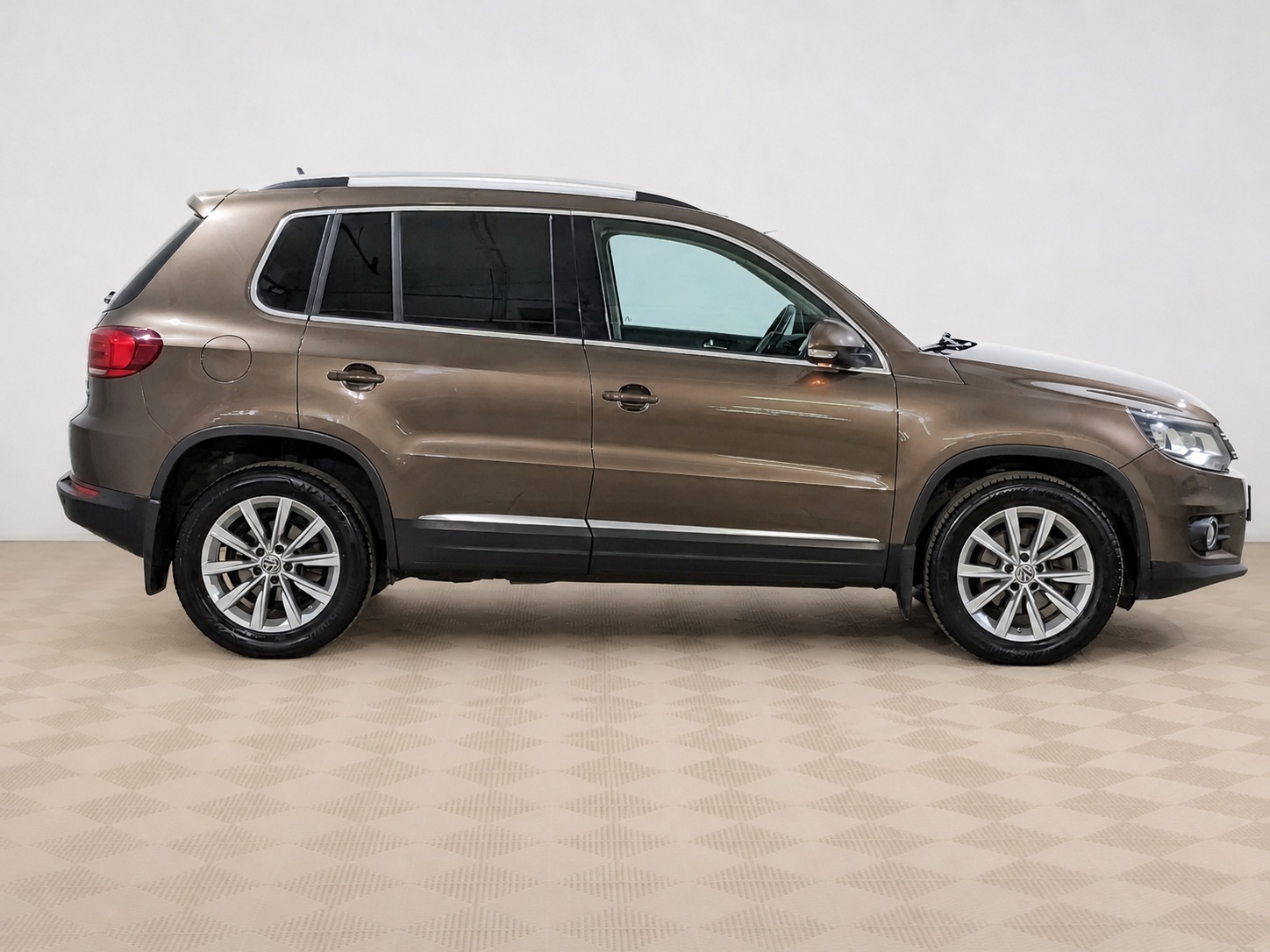 Volkswagen - Volkswagen Tiguan, 2014