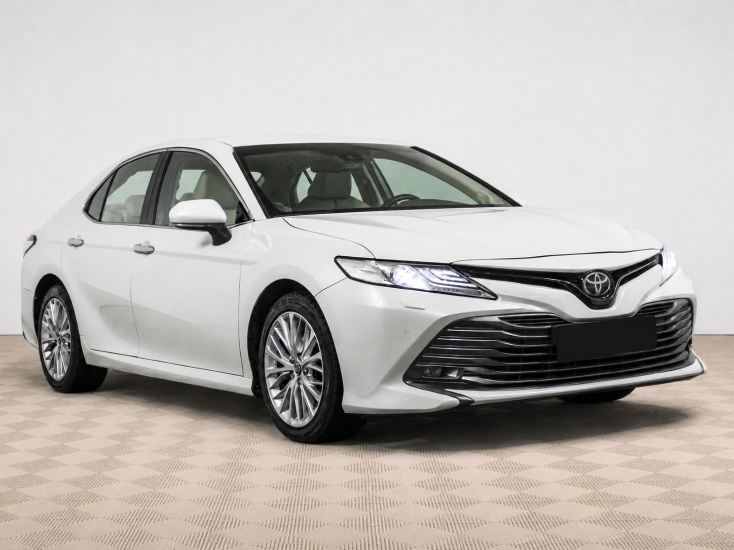 Toyota - Toyota Camry VIII (XV70), 2018