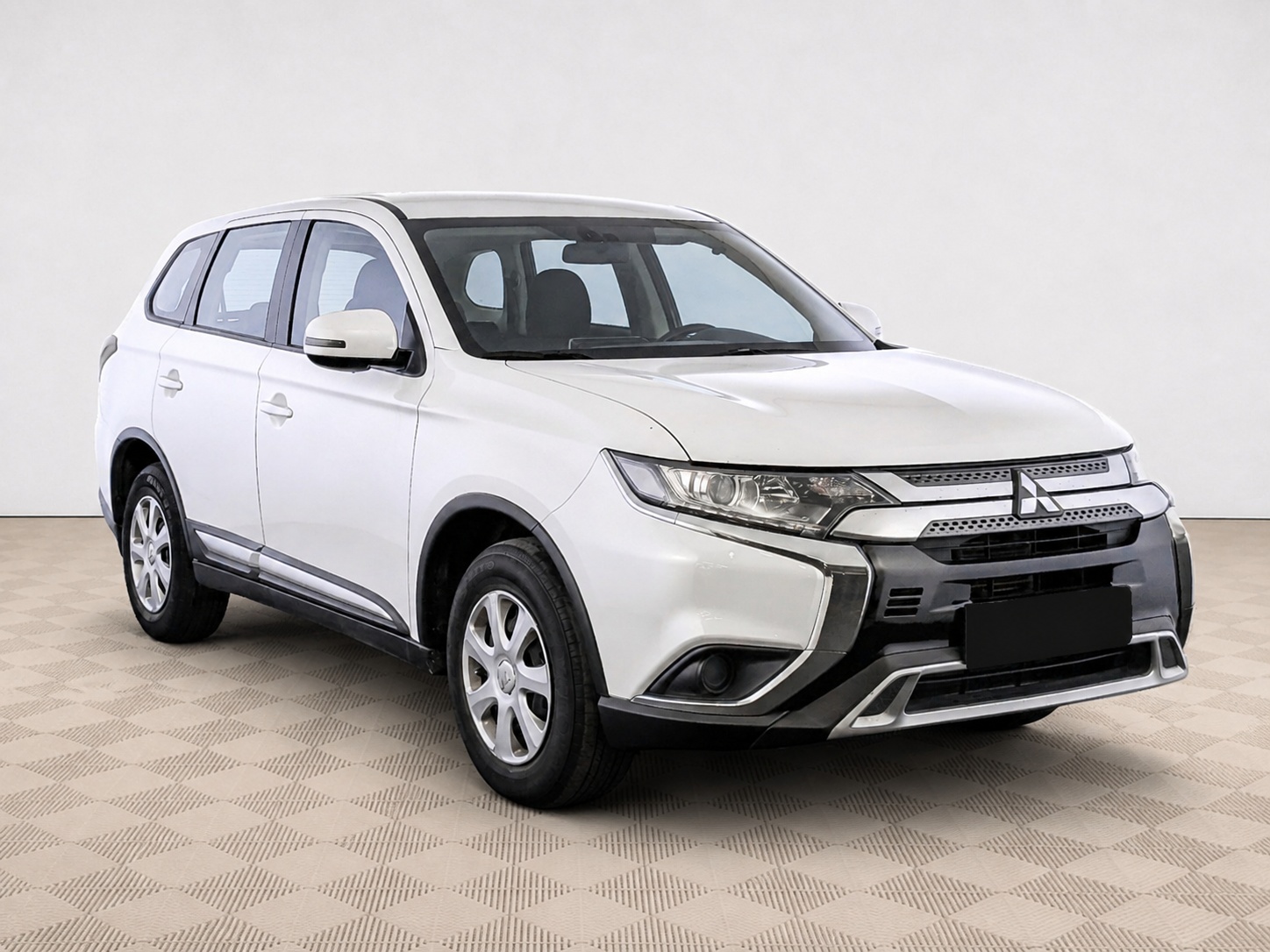 Mitsubishi - Mitsubishi Outlander, 2019