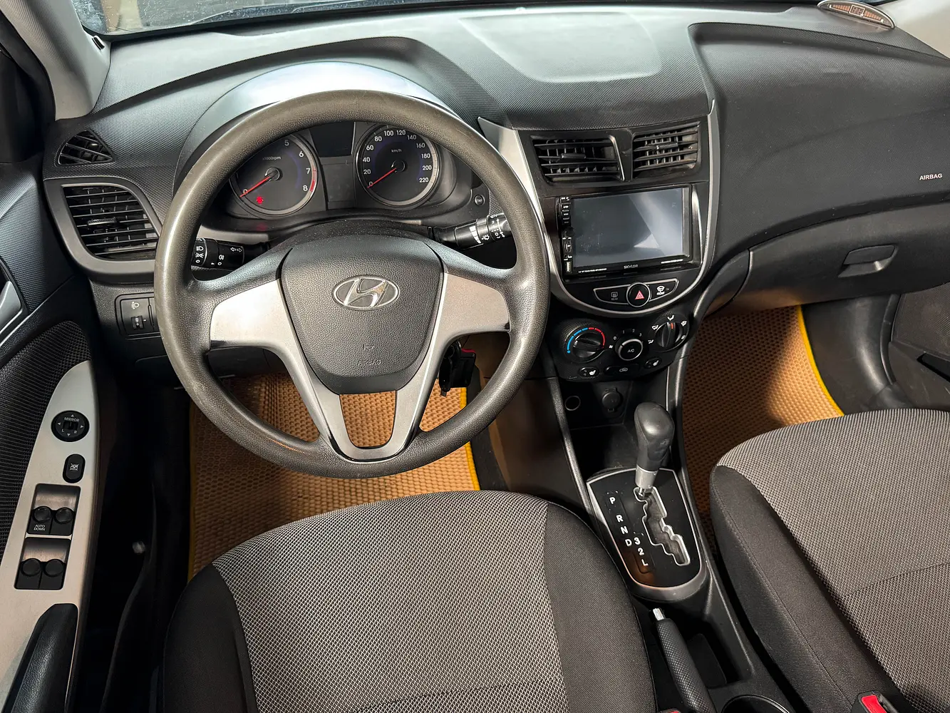 Hyundai - Hyundai Solaris I, 2013 г.