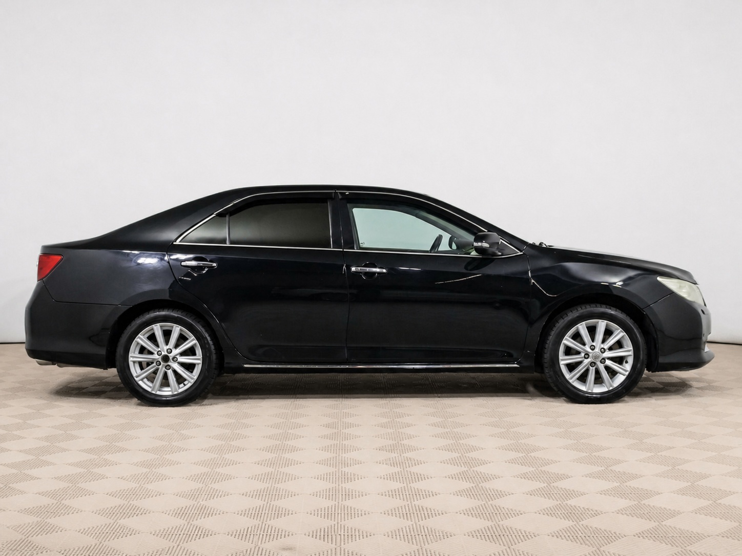 Toyota - Toyota Camry VII (XV50), 2012