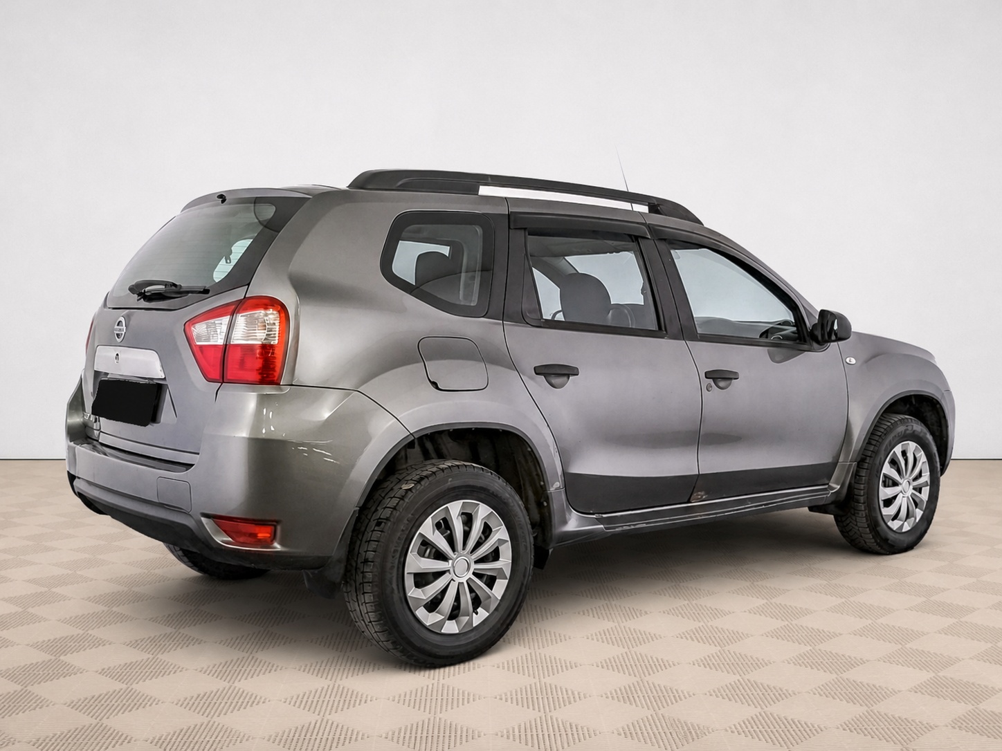 Nissan - Nissan Terrano, 2014