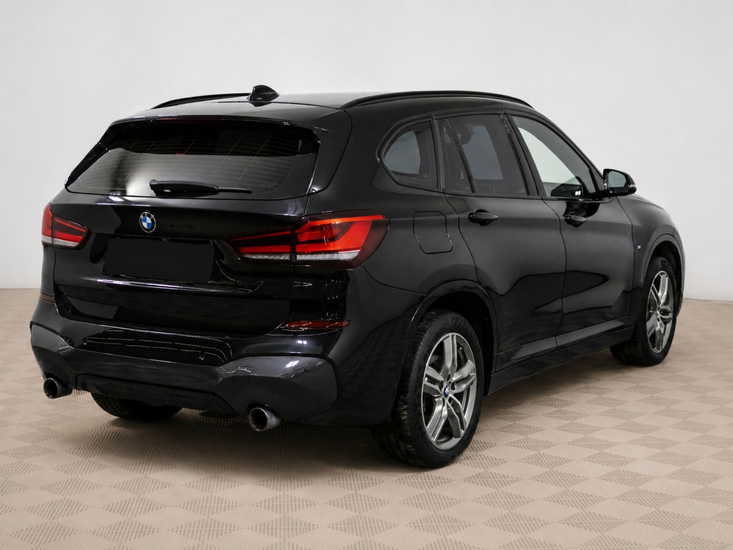 BMW - BMW X1 20i xDrive II (F48) Рестайлинг, 2020