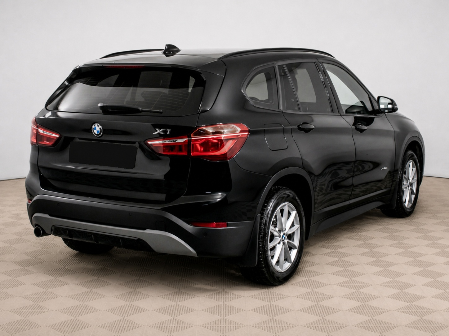 BMW - BMW X1 18d xDrive II (F48), 2017