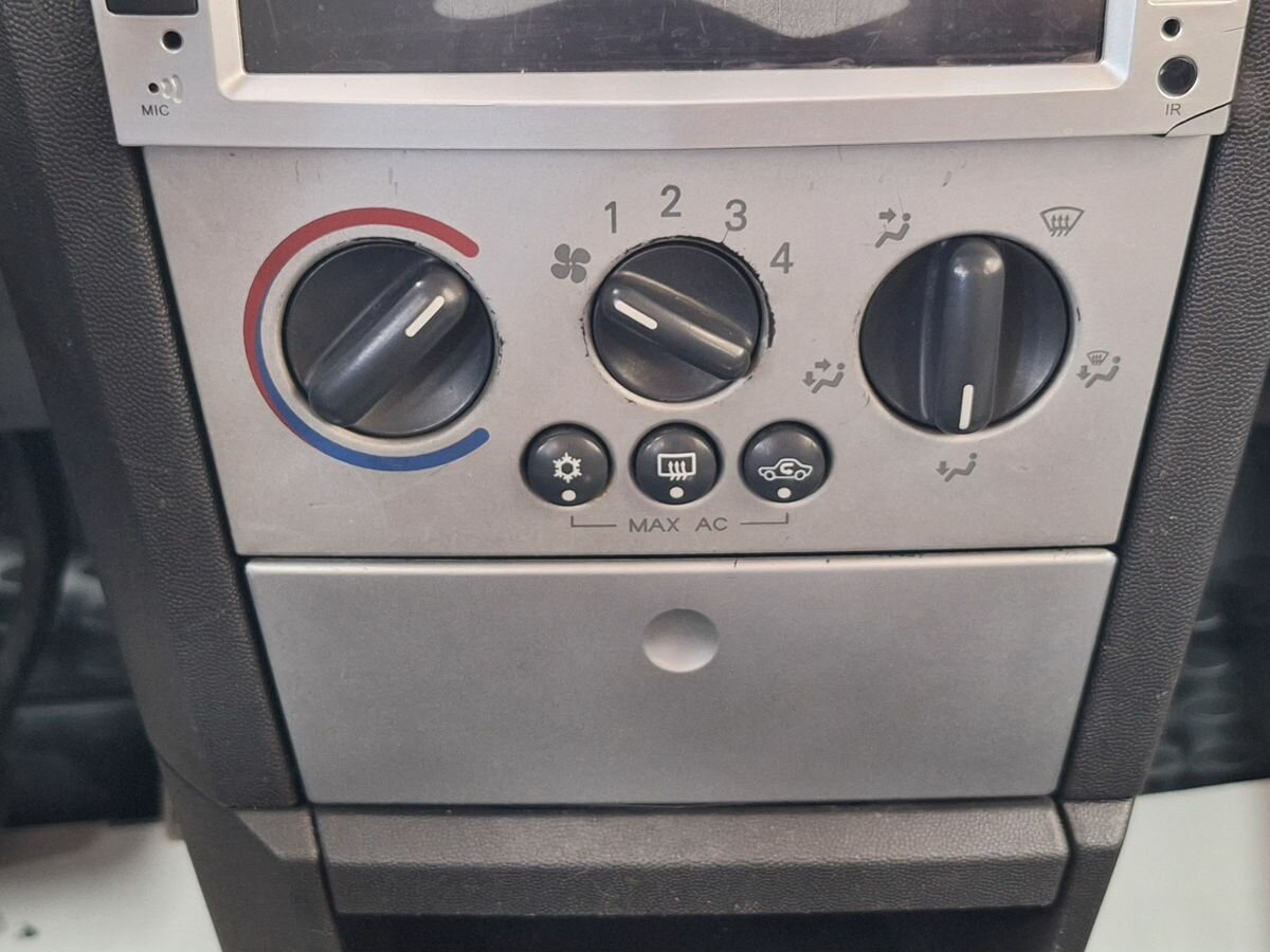 Opel - Opel Meriva A, 2004
