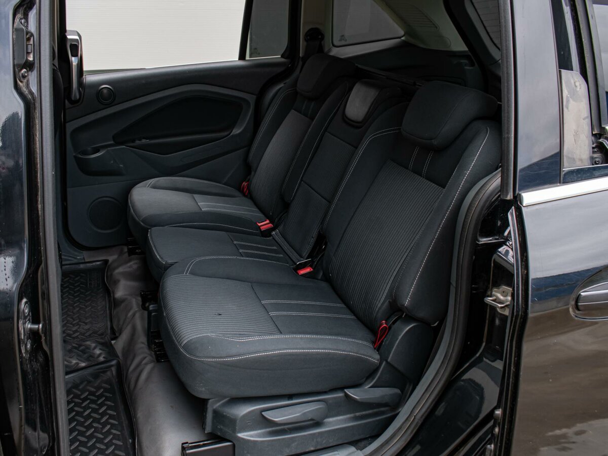 Ford - Ford C-MAX II, 2010