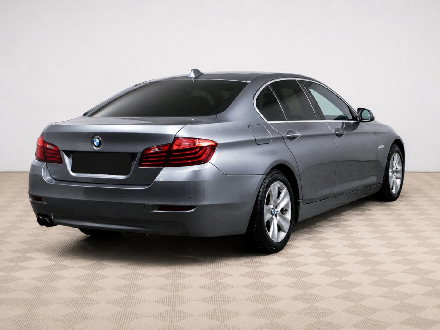 BMW - BMW 5 серии 520i VI (F10/F11/F07) Рестайлинг, 2013