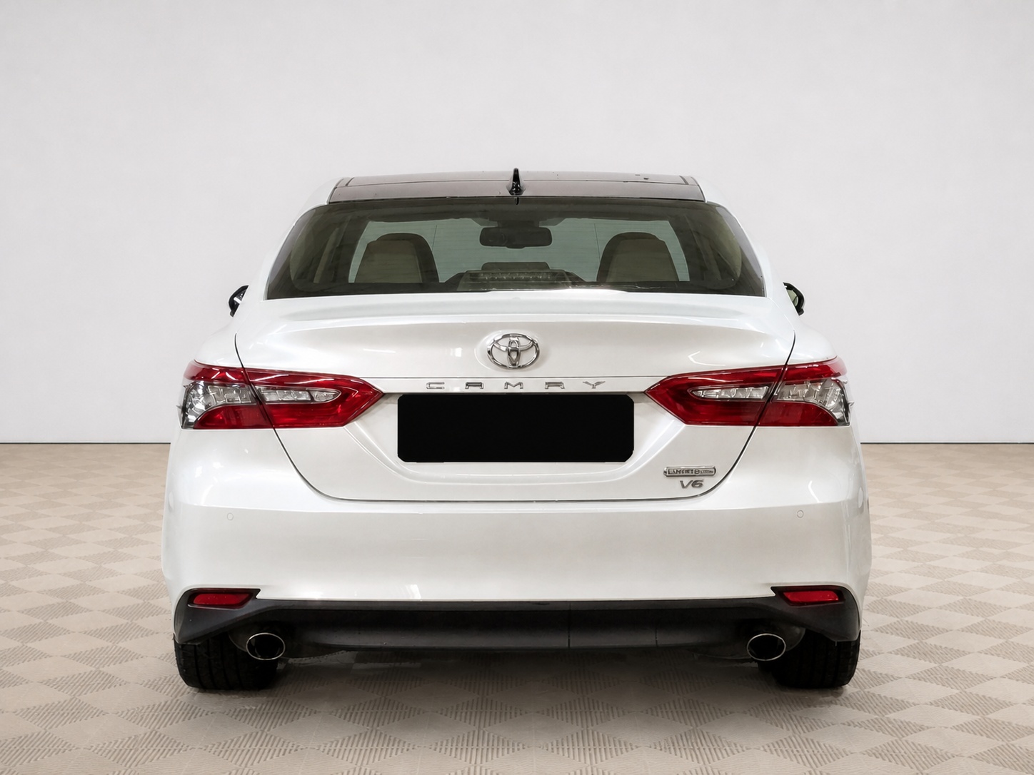 Toyota - Toyota Camry, 2023