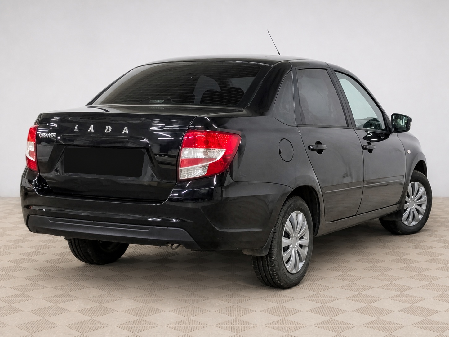 LADA (ВАЗ) - Lada Granta, 2023