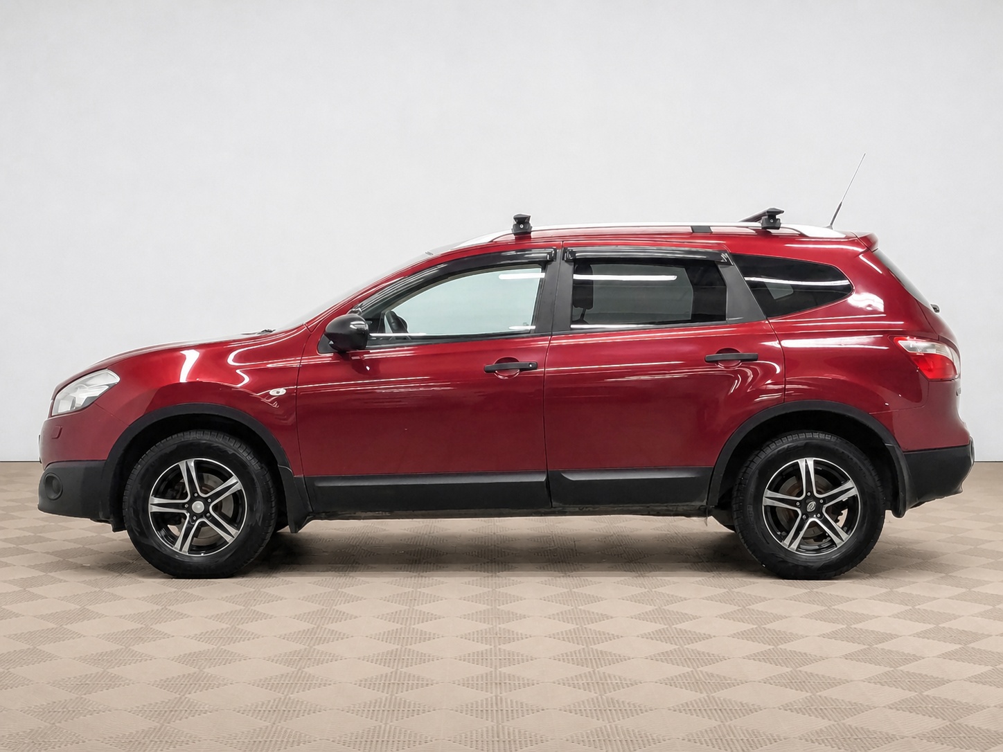 Nissan - Nissan Qashqai+2, 2011