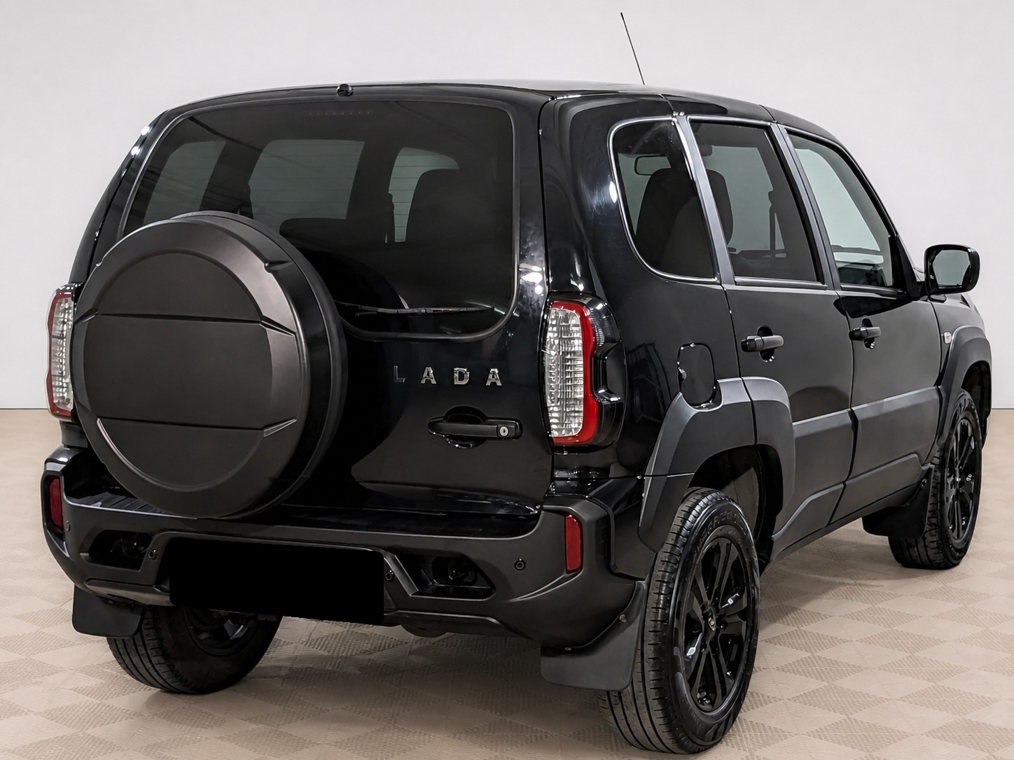LADA (ВАЗ) - Lada Niva Travel, 2023