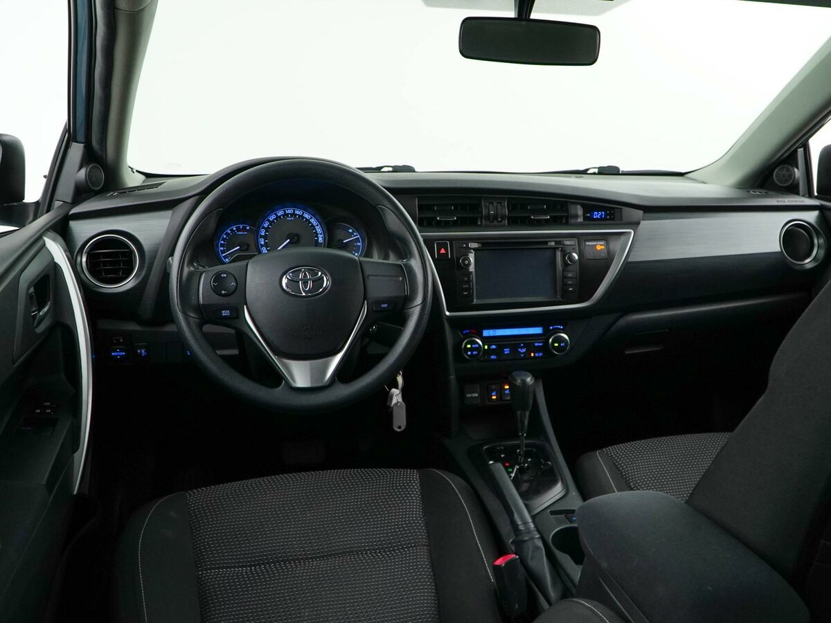 Toyota - Toyota Auris II, 2014