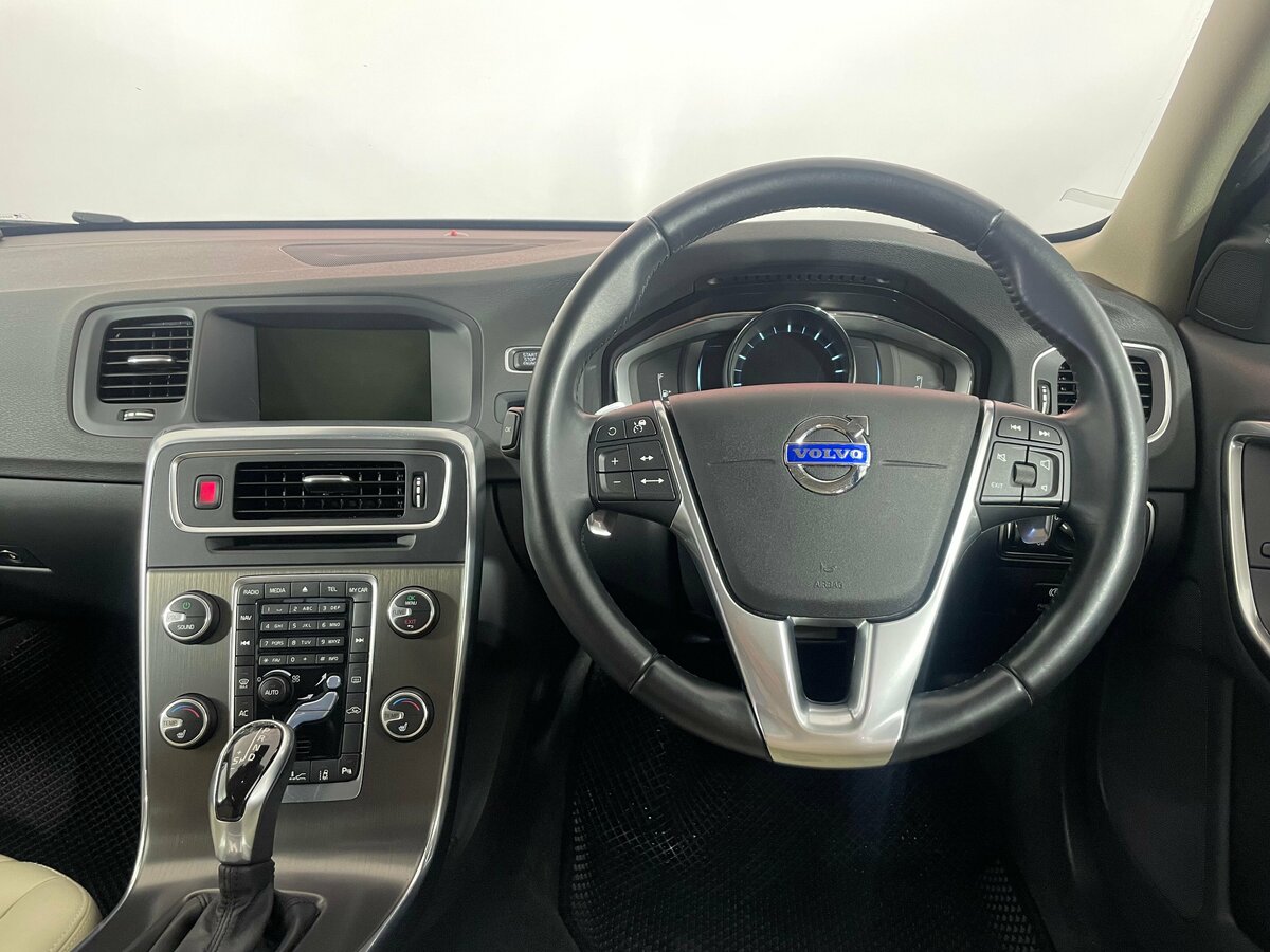 Volvo - Volvo V60 I Рестайлинг, 2013