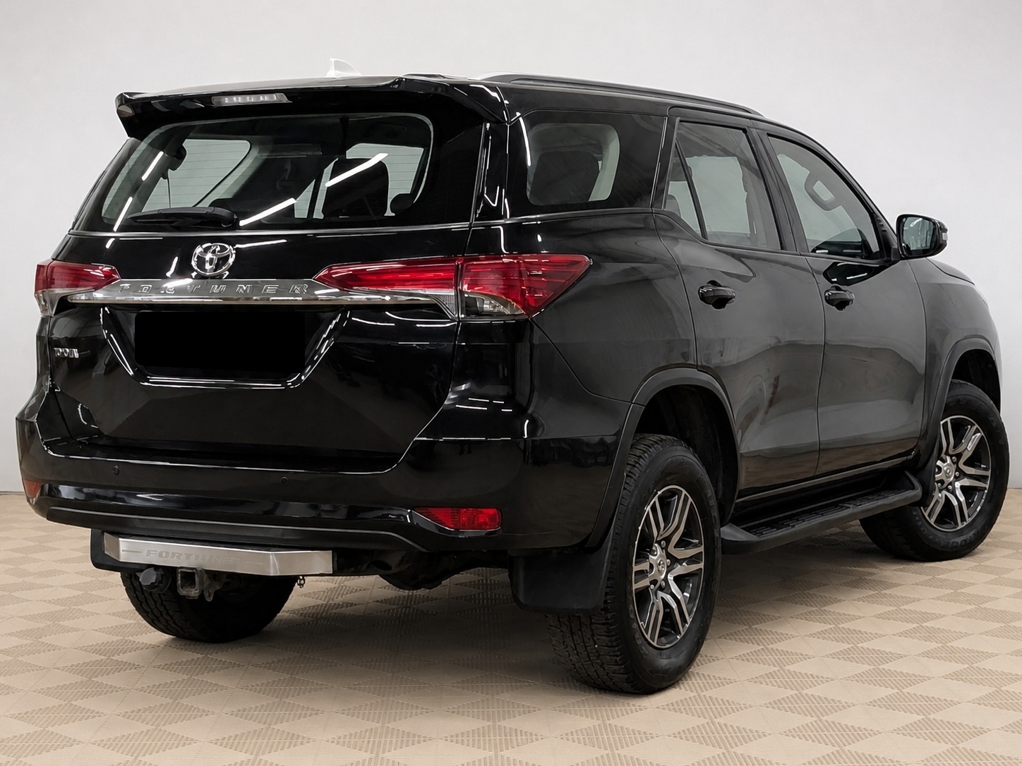 Toyota - Toyota Fortuner, 2019