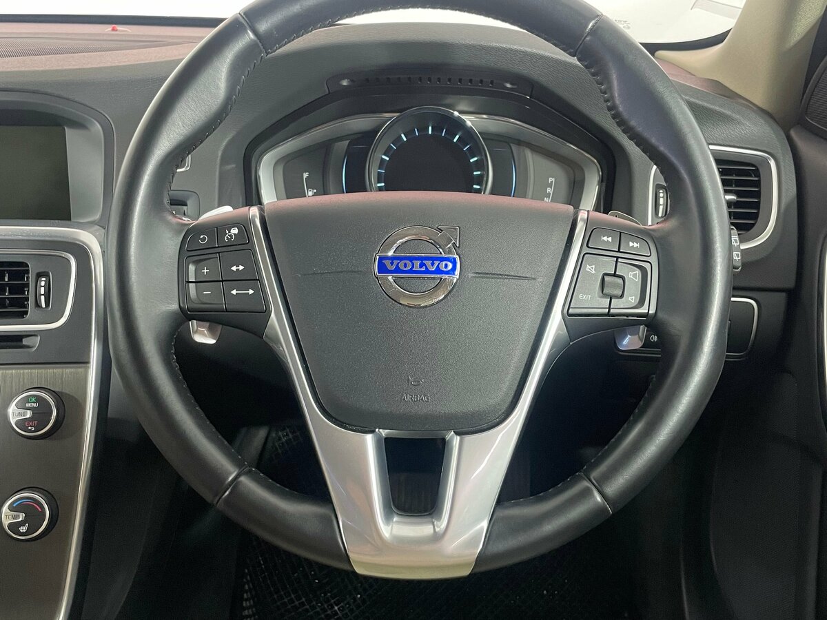 Volvo - Volvo V60 I Рестайлинг, 2013