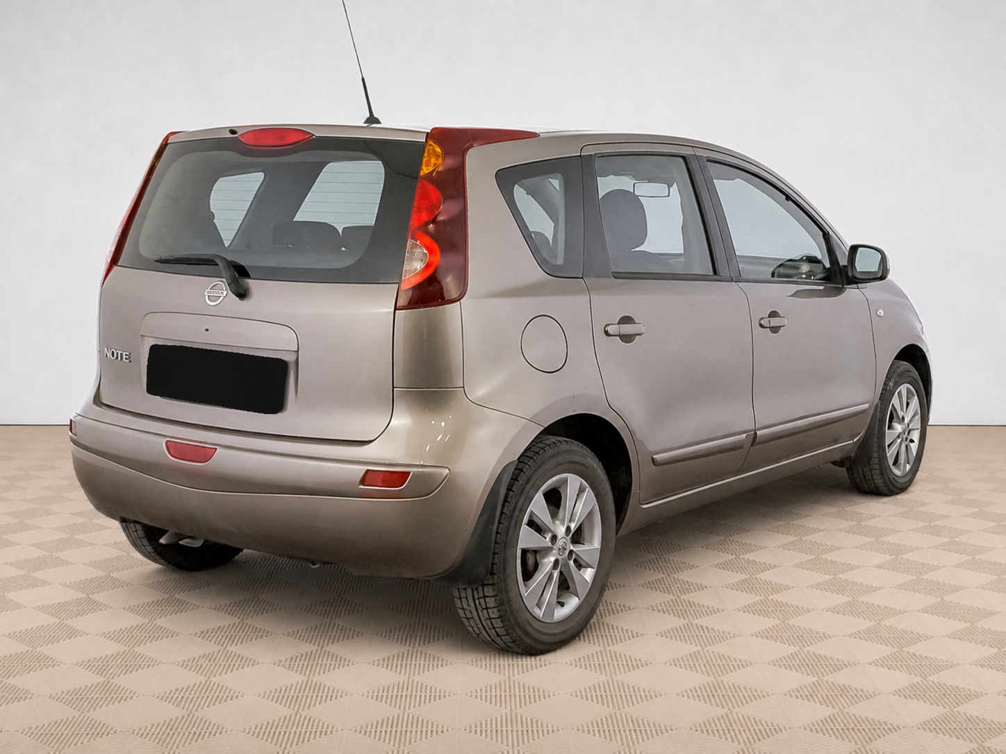 Nissan - Nissan Note I Рестайлинг, 2013