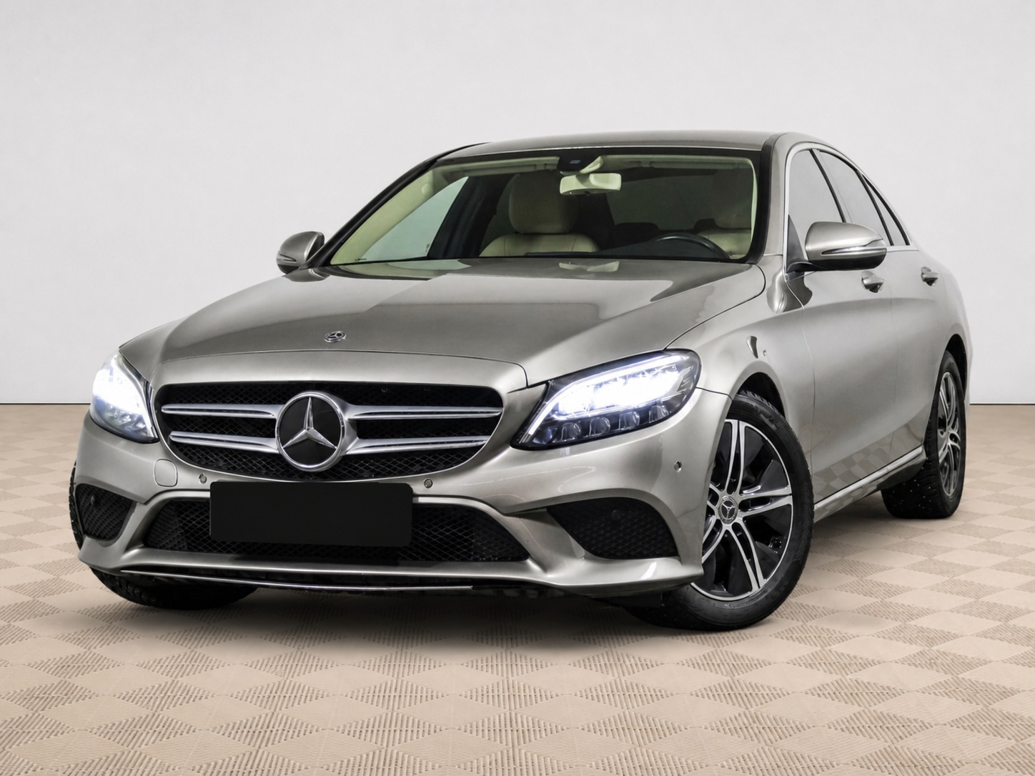 Mercedes-Benz - Mercedes-Benz C-Класс 180 IV (W205) Рестайлинг, 2019